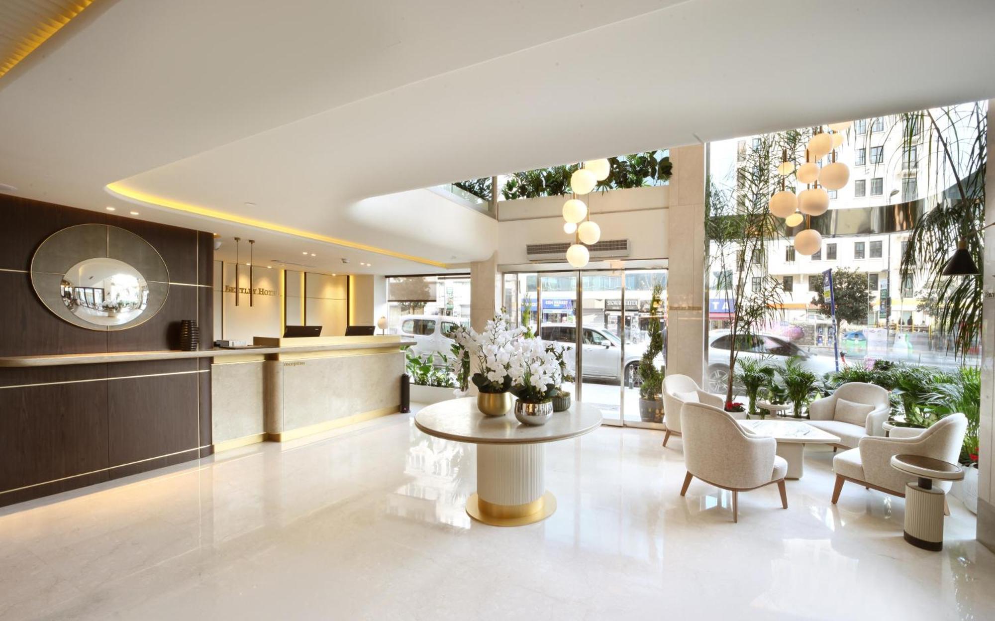 Bentley Hotel Bosphorus - Special Class Истанбул Екстериор снимка The lobby of the hotel