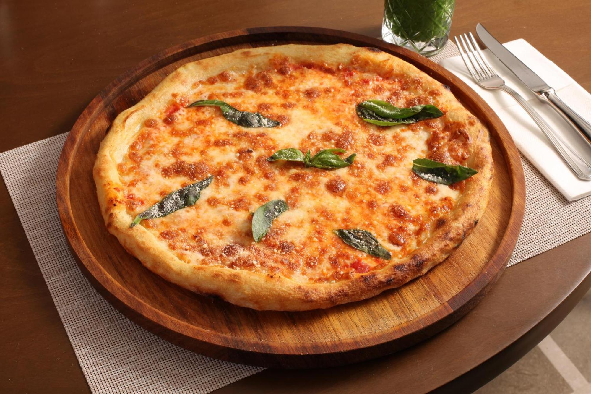 Bentley Hotel Bosphorus - Special Class Истанбул Екстериор снимка A pizza